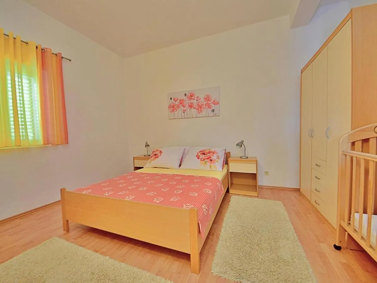 Apartments Meri With A Pool - Seget Vranjica 0*,  Kroatien